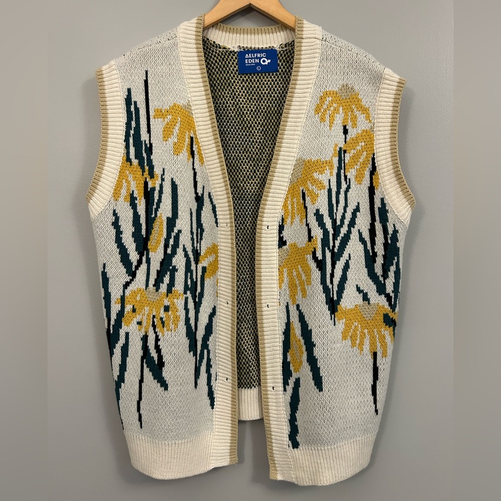 Aelfric Eden Cream Knit Floral Vest with Yellow and Green Motif Large